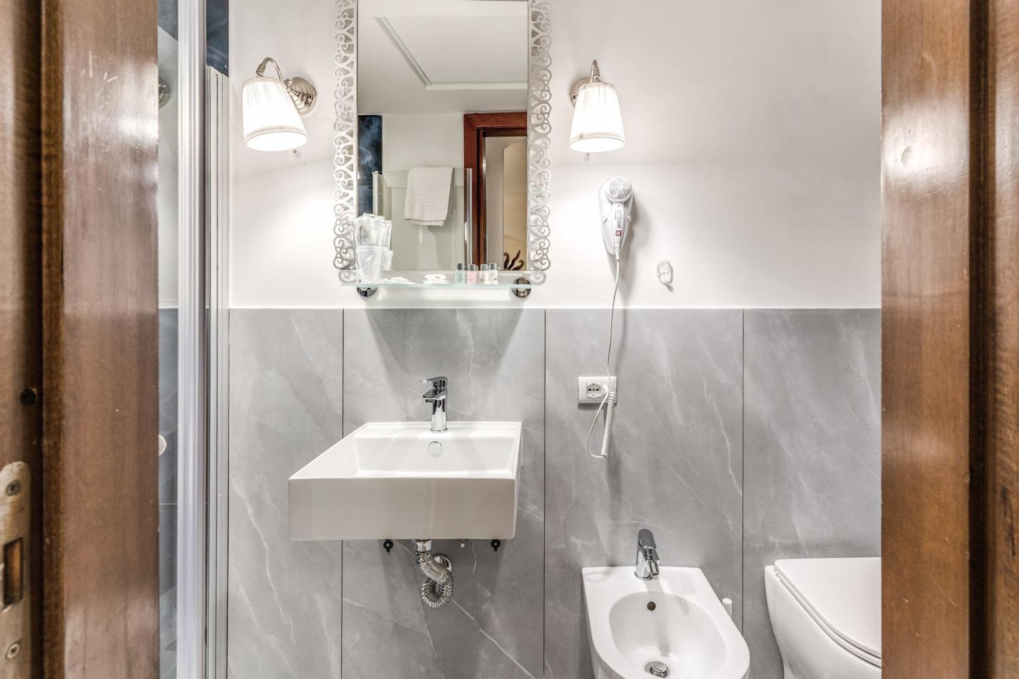 Hotel Santa Prassede Roma Ngoại thất bức ảnh