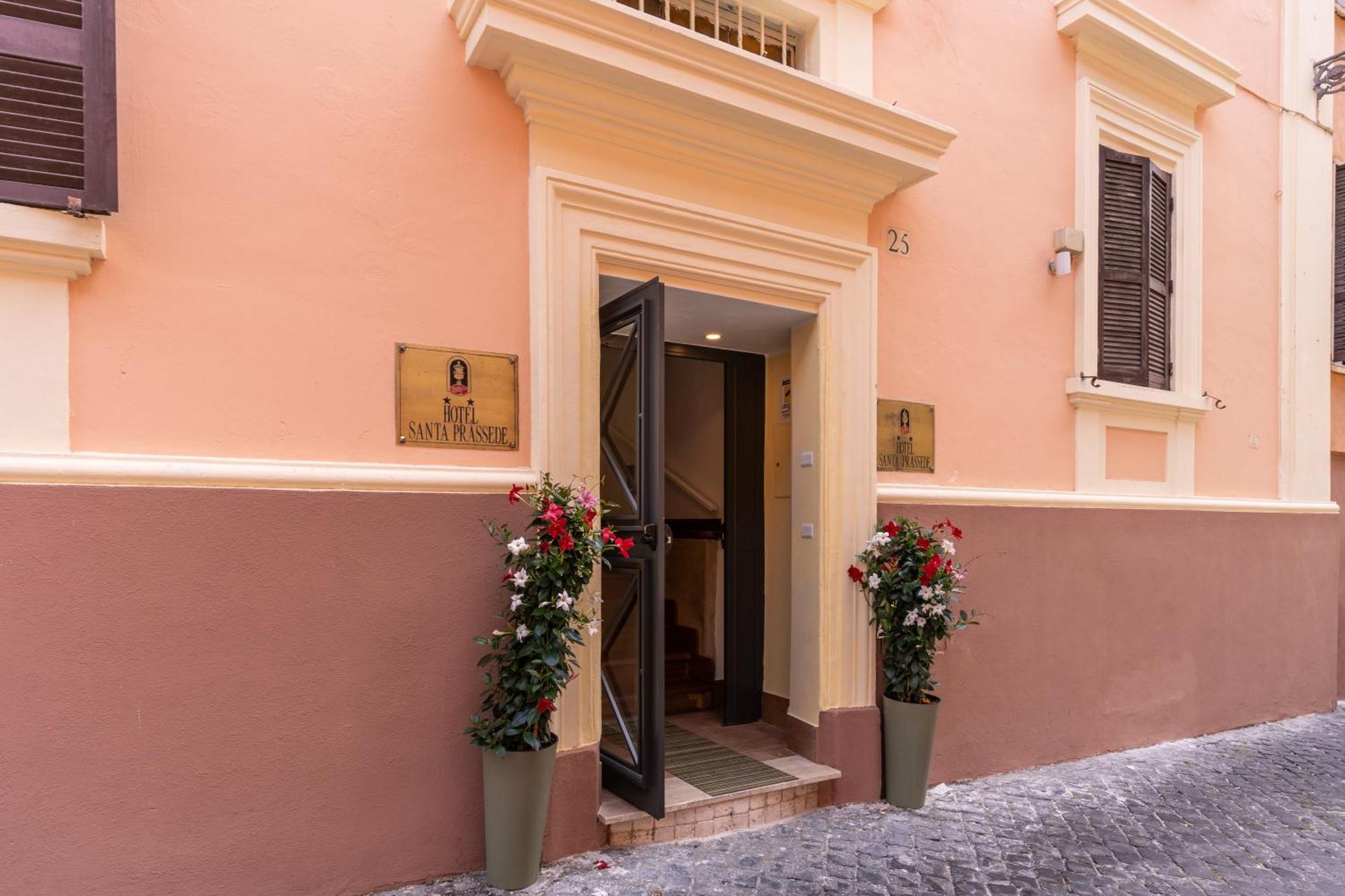 Hotel Santa Prassede Roma Ngoại thất bức ảnh